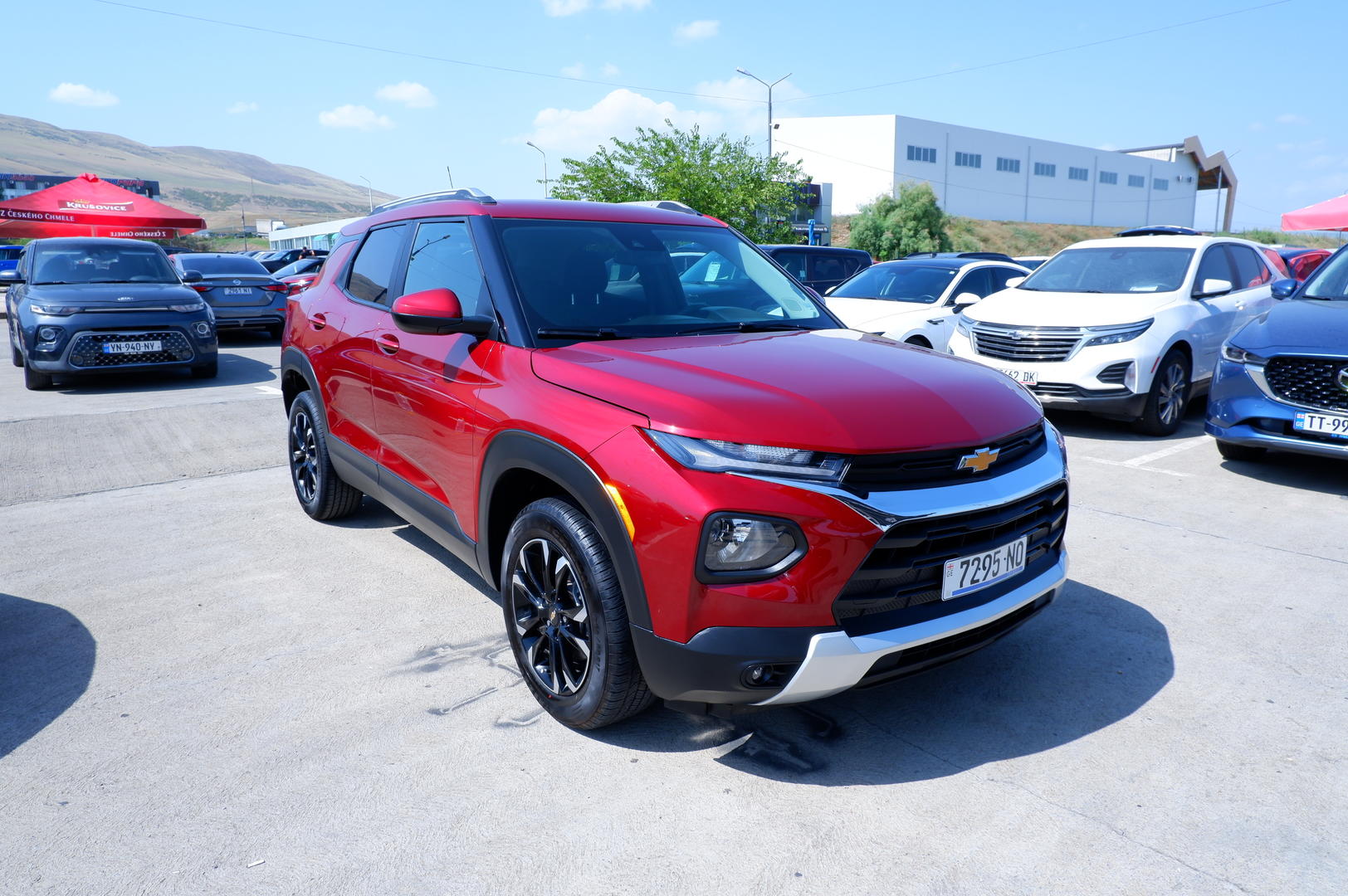 Chevrolet Trailblazer 2023 — photo 2