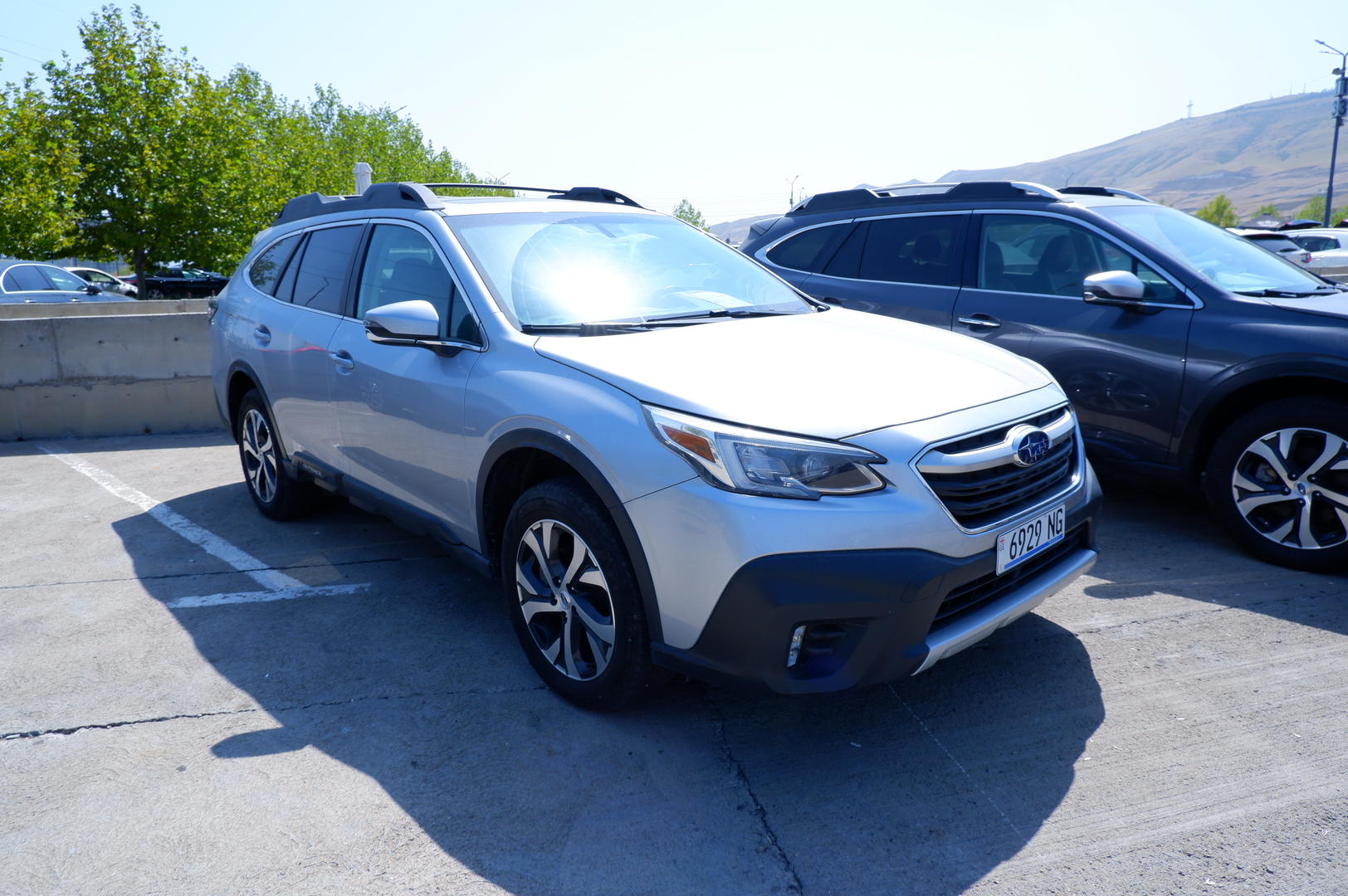Subaru Outback 2022 — photo 2