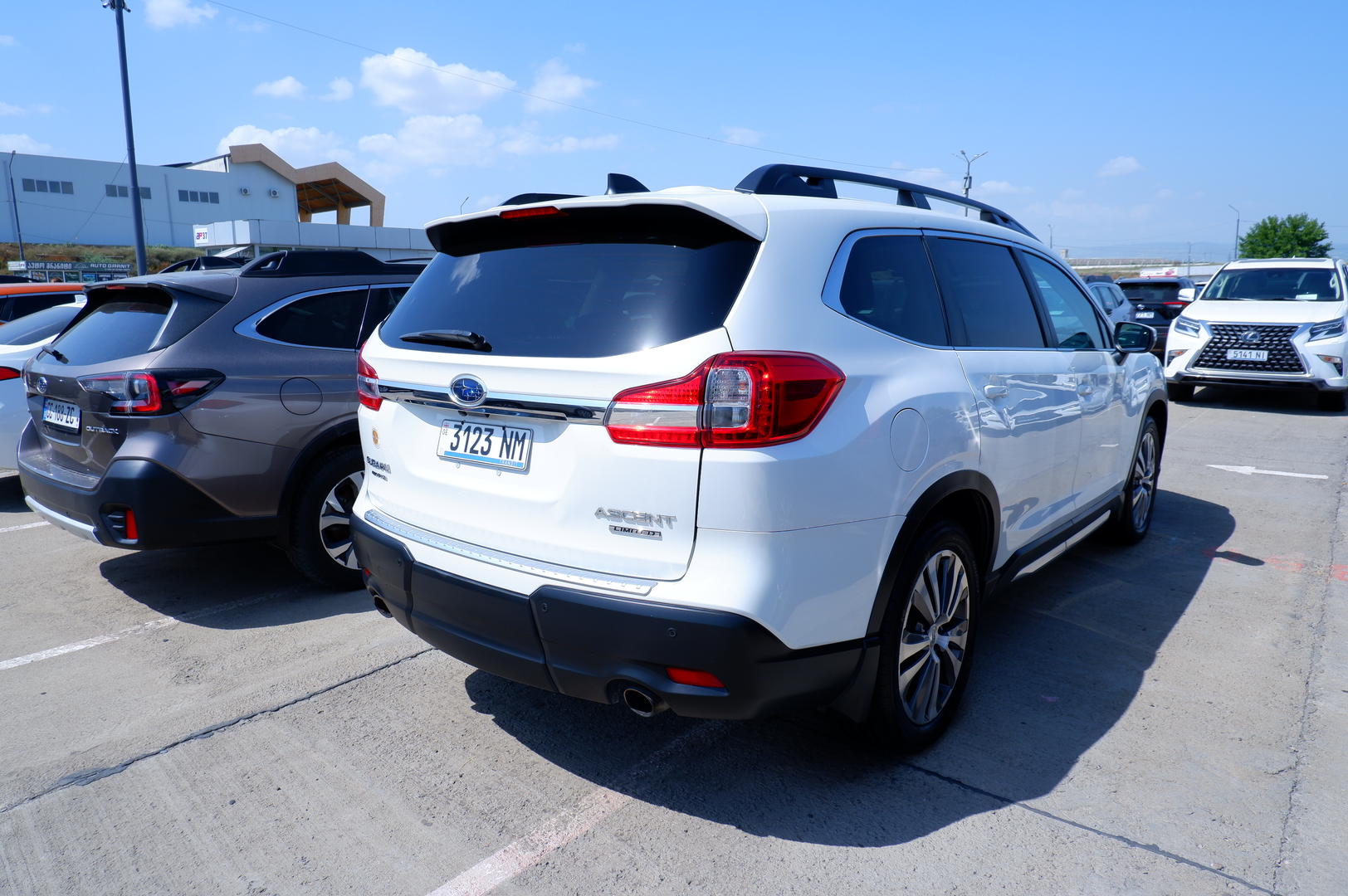 Subaru Ascent 2021 — photo 2