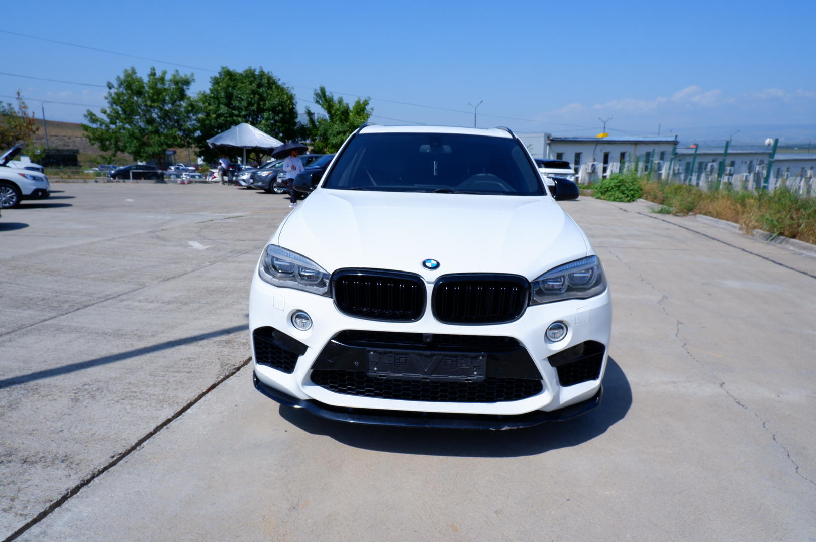 BMW X5 2015 — photo 2