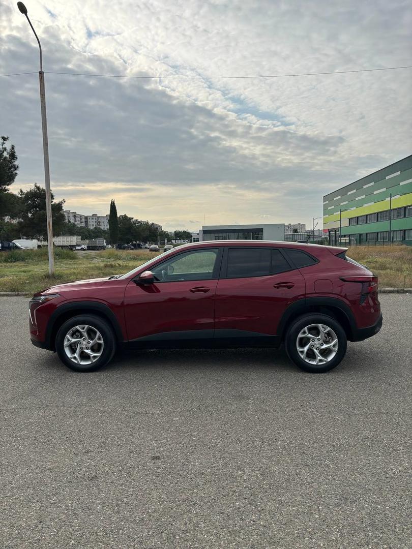 Chevrolet Trax 2024 — photo 2