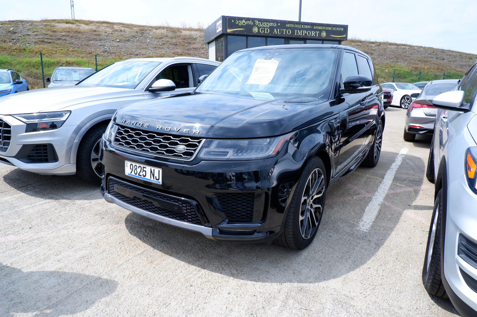 Mercedes-Benz GLB 2023 — photo 2