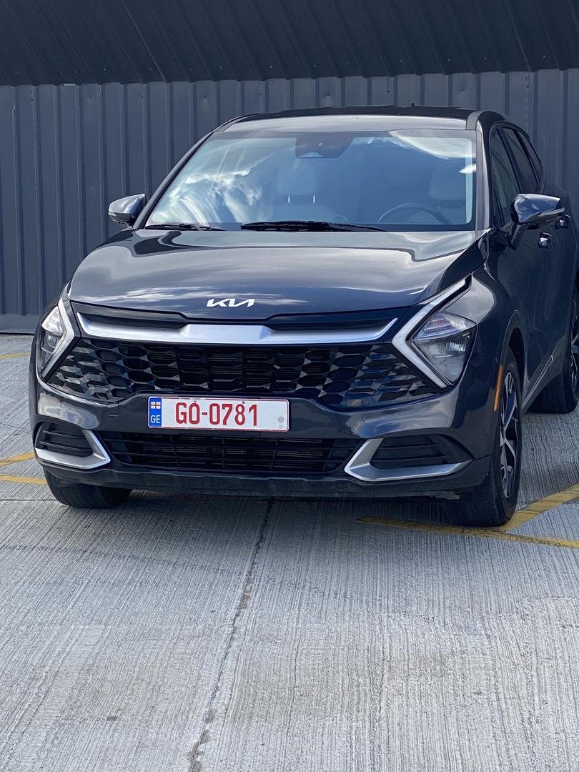Kia Sportage 2022 — photo 2
