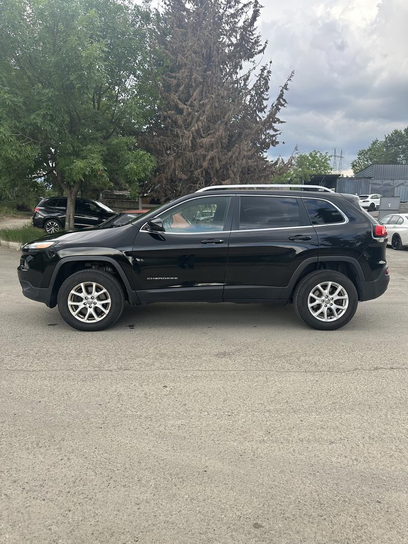 Jeep Cherokee