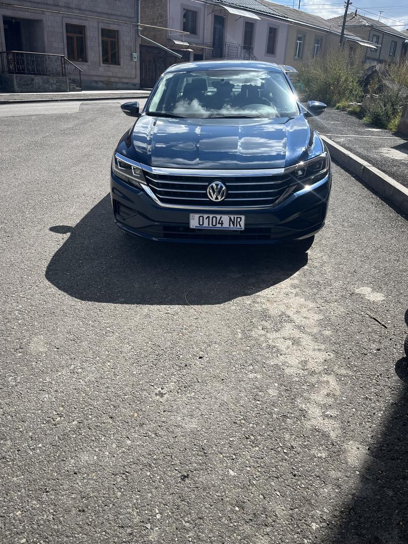 Volkswagen Passat 2021 — photo 2