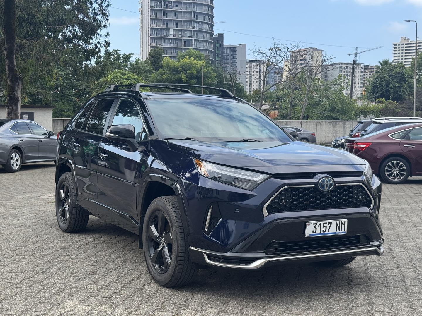 Toyota RAV4 2021 — photo 2
