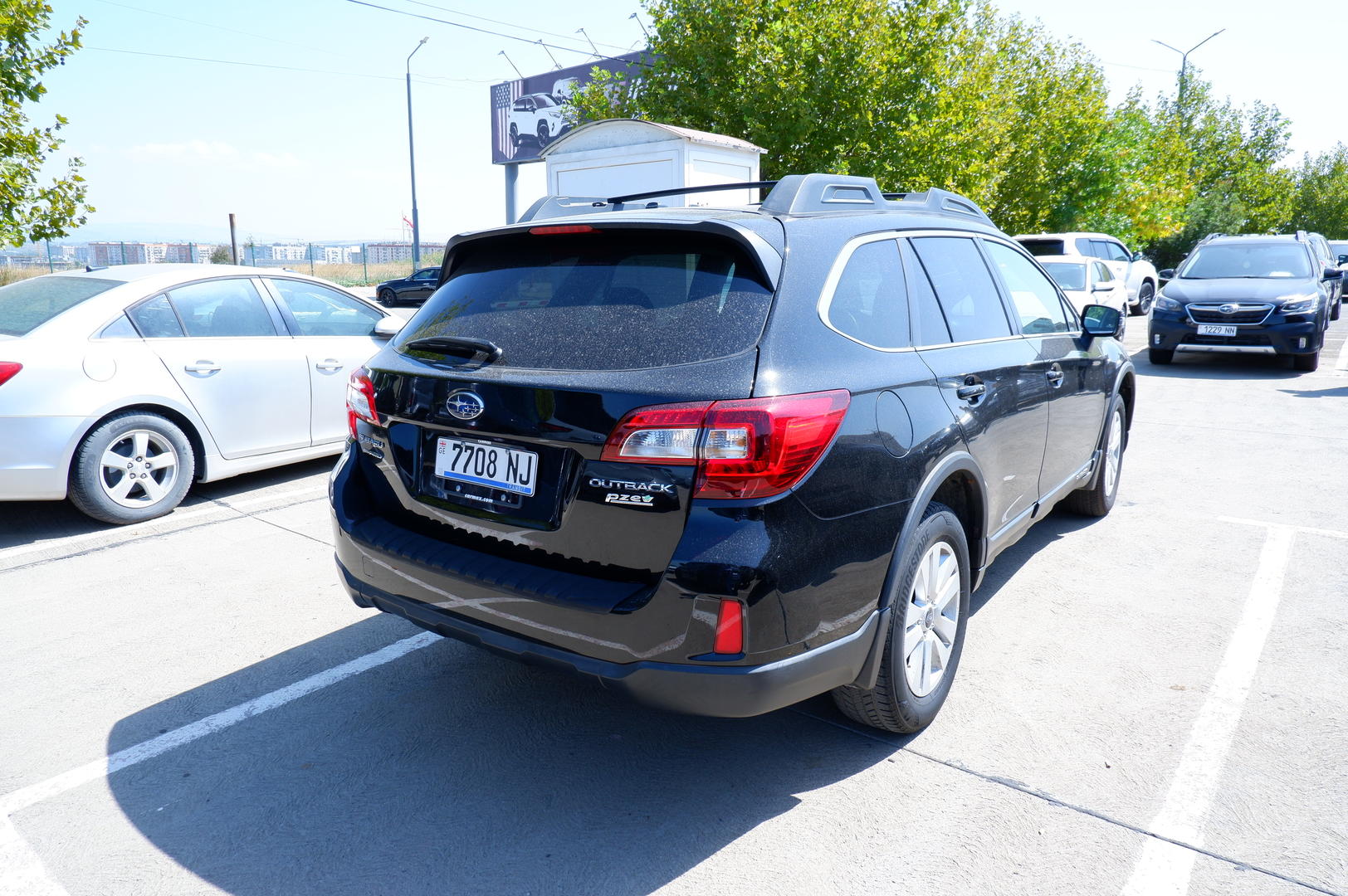 Subaru Outback 2015 — photo 2