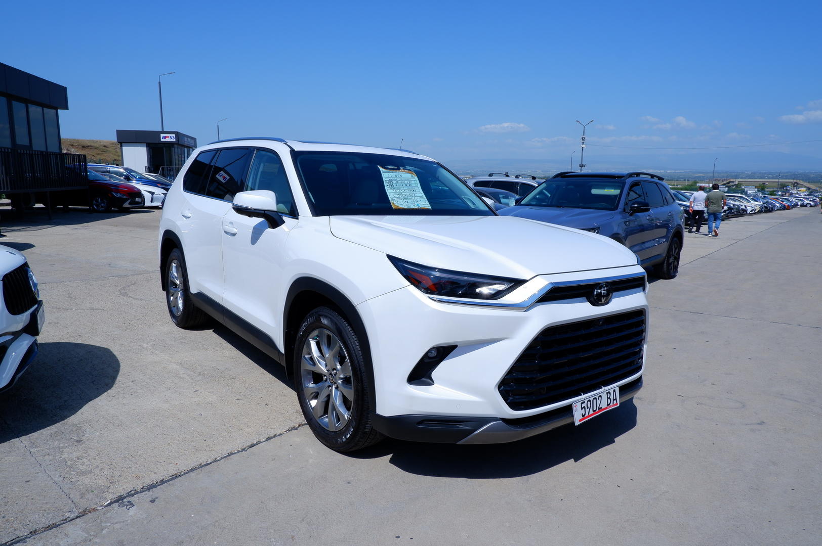 Toyota Grand Highlander 2024 — photo 2