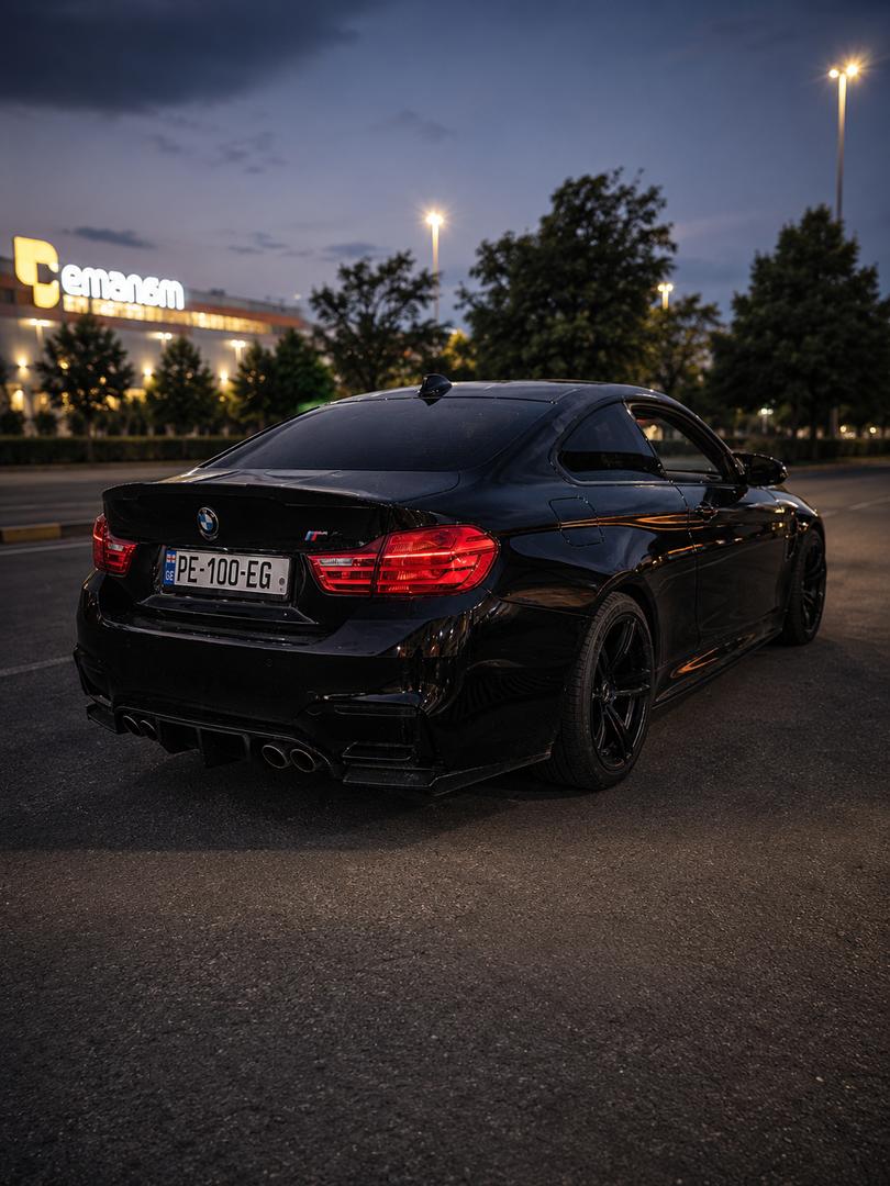 BMW M4