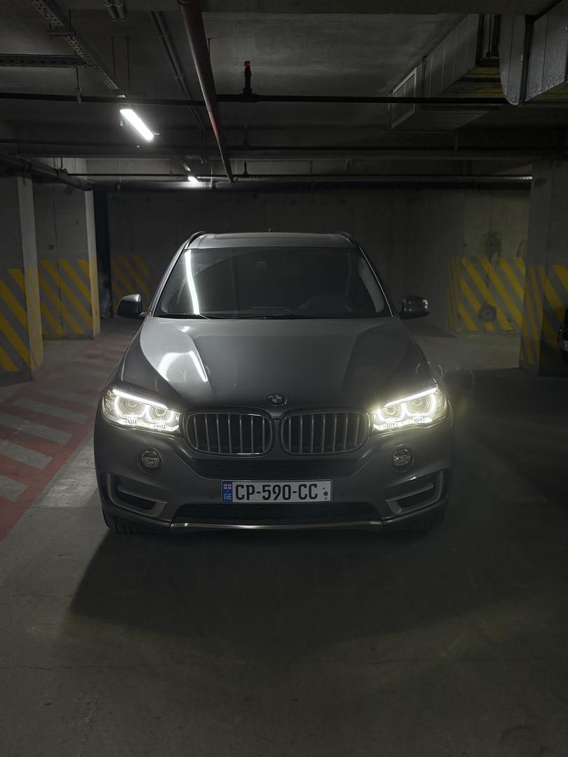 BMW X5 2015 — photo 2