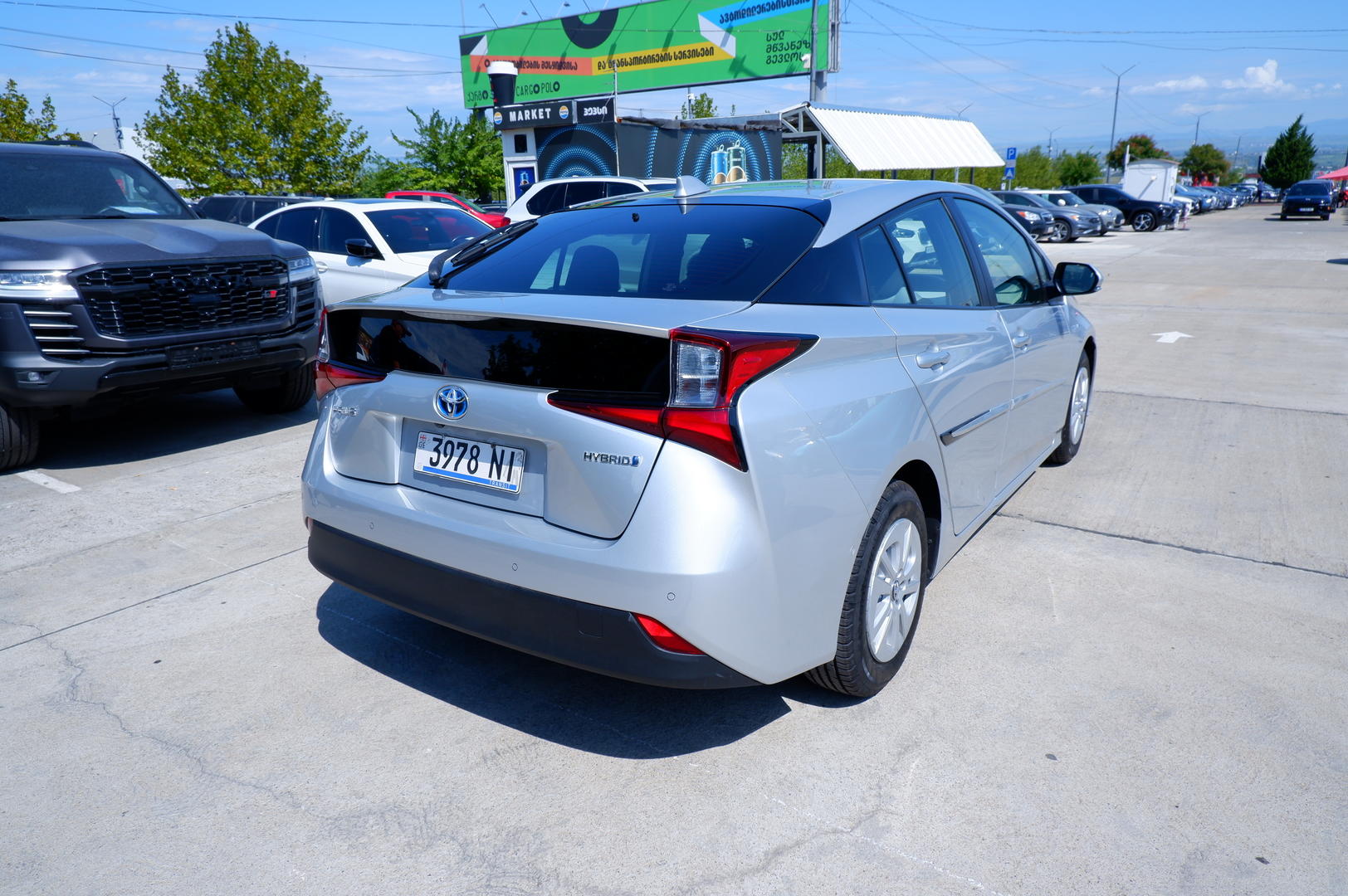 Toyota Prius 2020 — photo 2