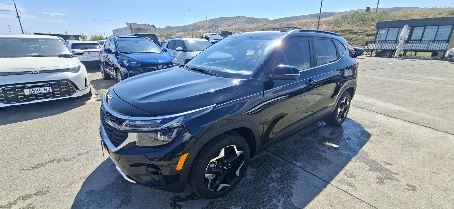 Kia Seltos 2023 — photo 2