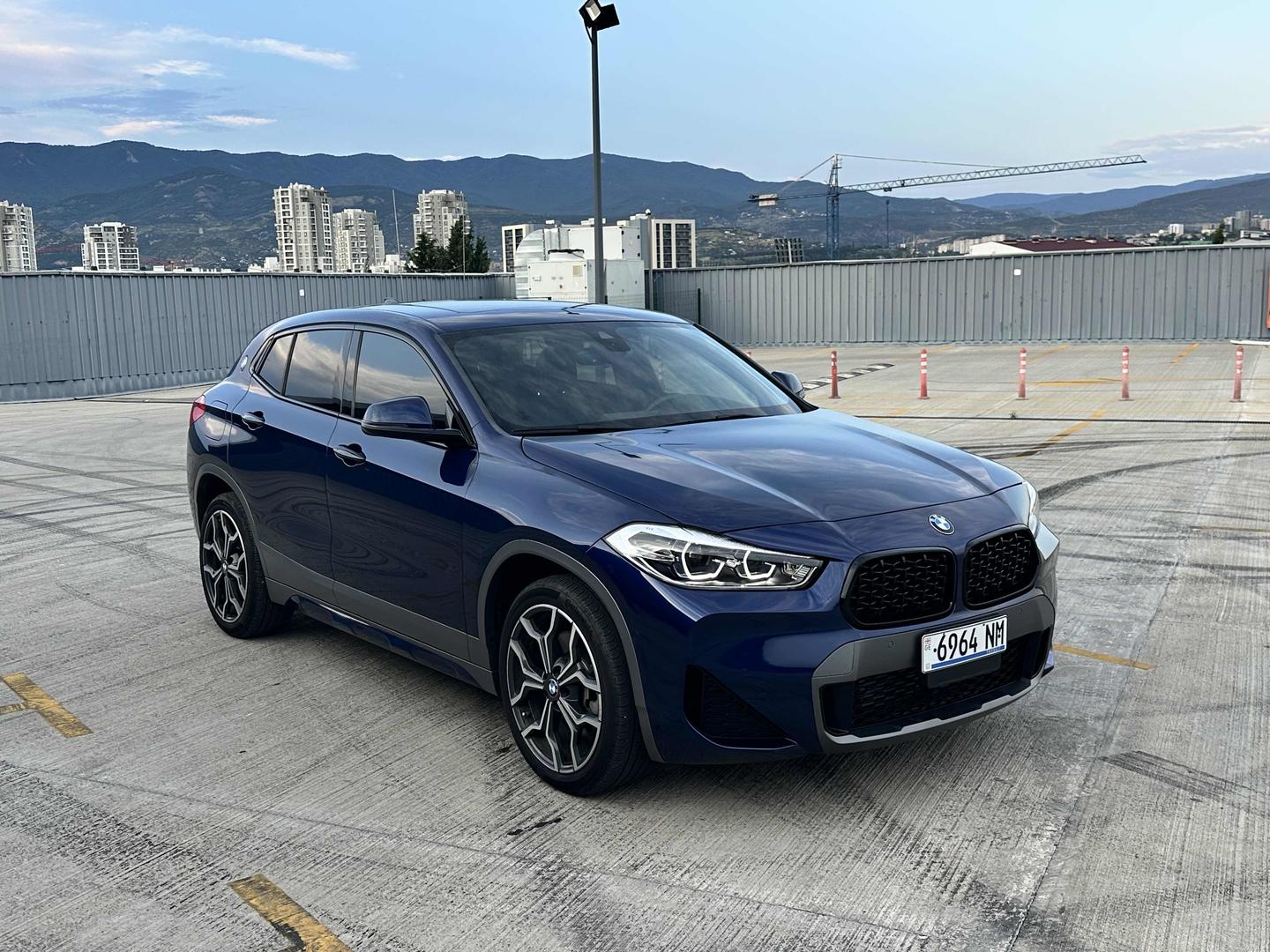 BMW X2