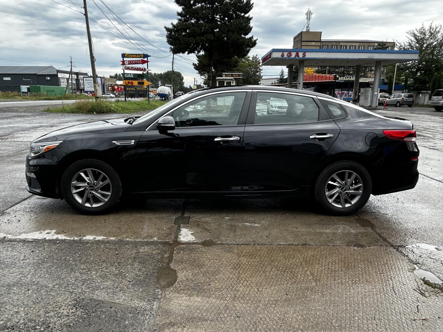 Kia Optima 2020 — photo 2