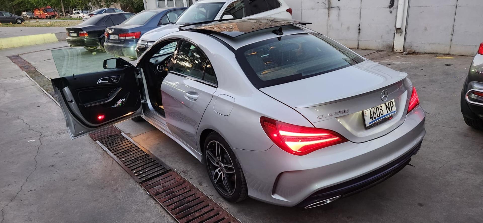 Mercedes-Benz CLA 250 2018 — photo 2