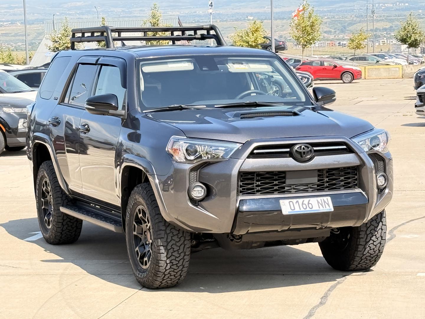 Toyota 4Runner 2022 — photo 2
