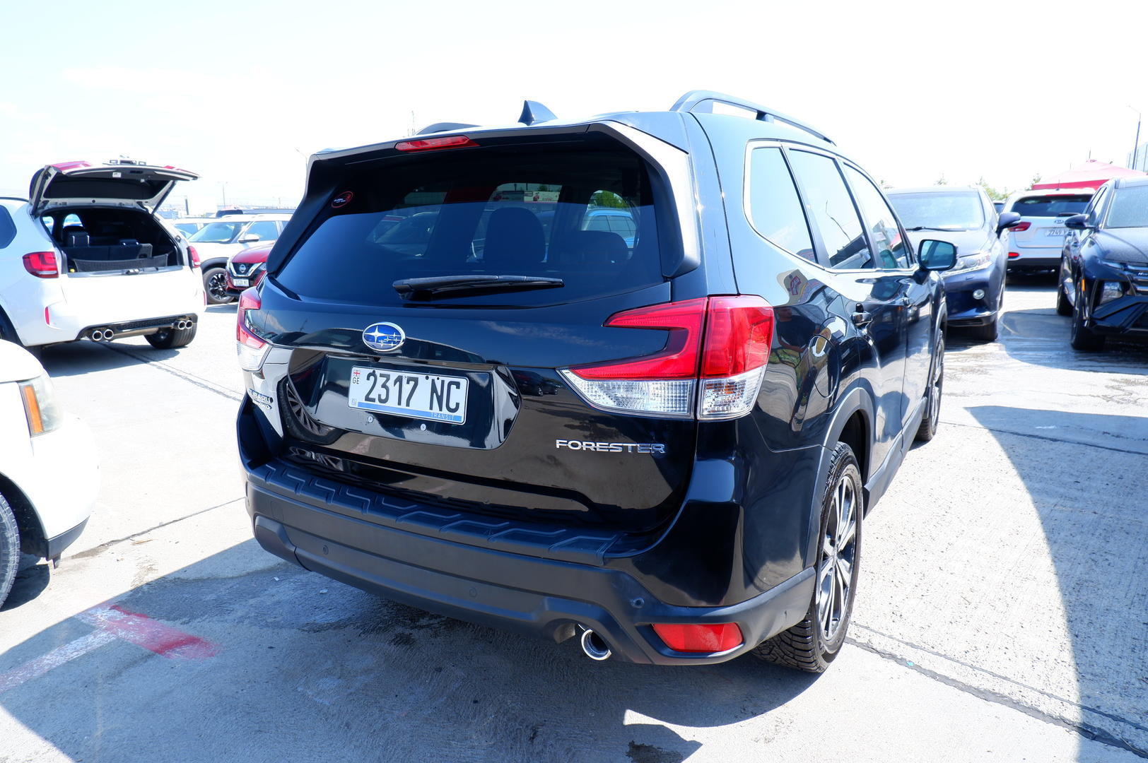Subaru Forester 2019 — photo 2