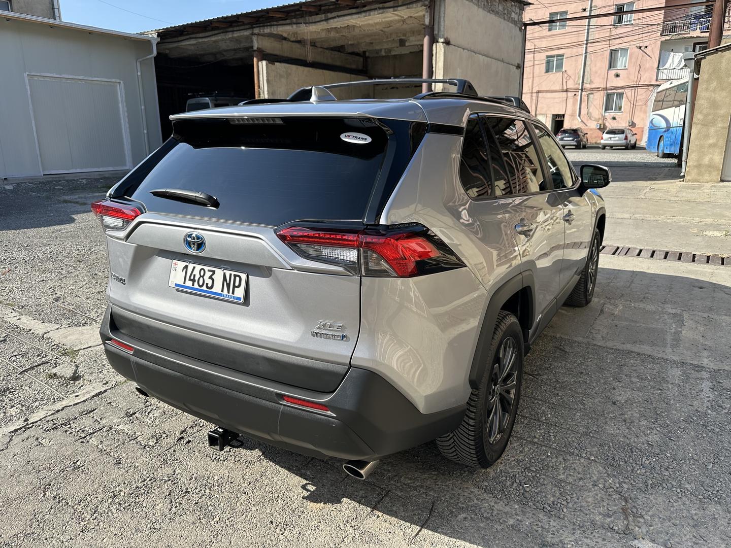 Toyota RAV4 2022 — photo 2