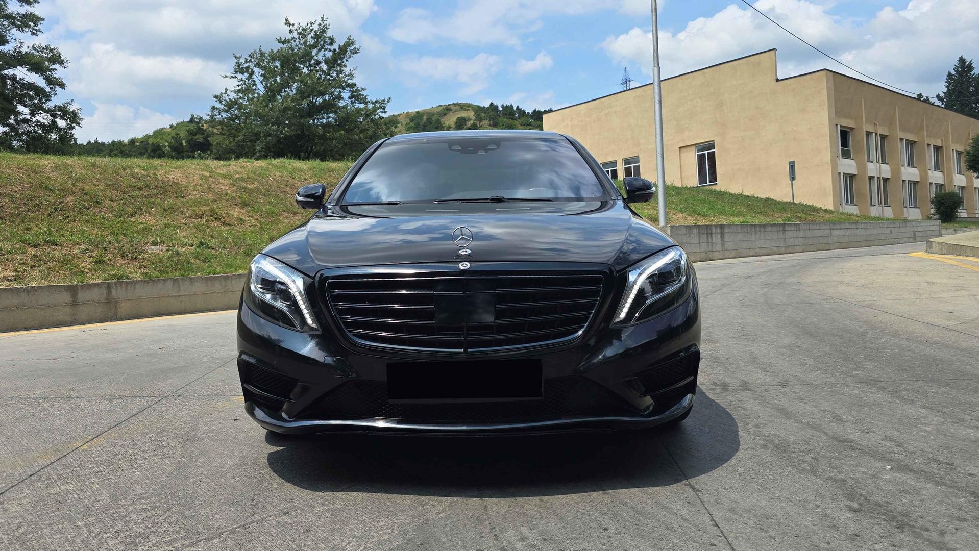 Mercedes-Benz S 550