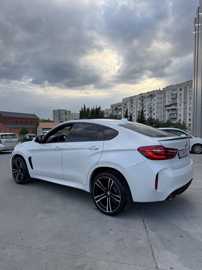 BMW X6 M