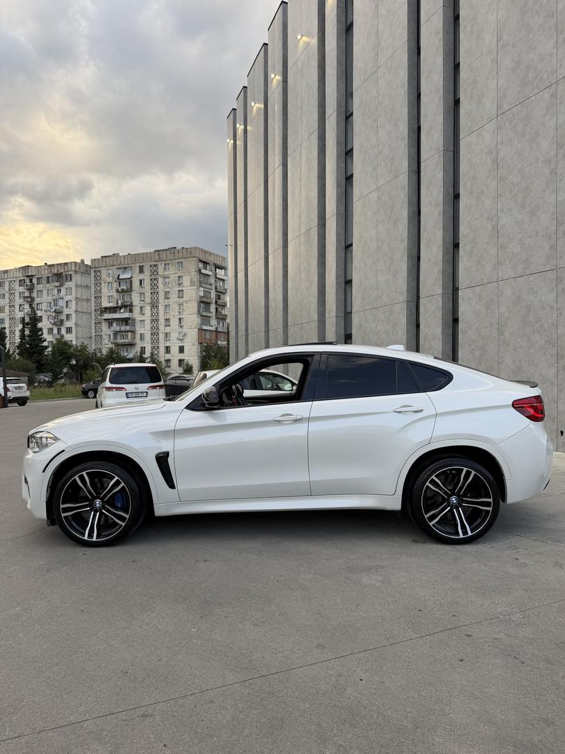 BMW X6 M 2015 — photo 2
