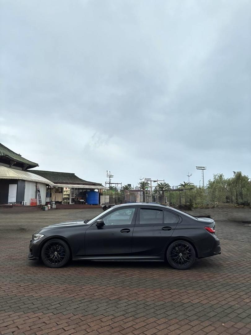 BMW 340