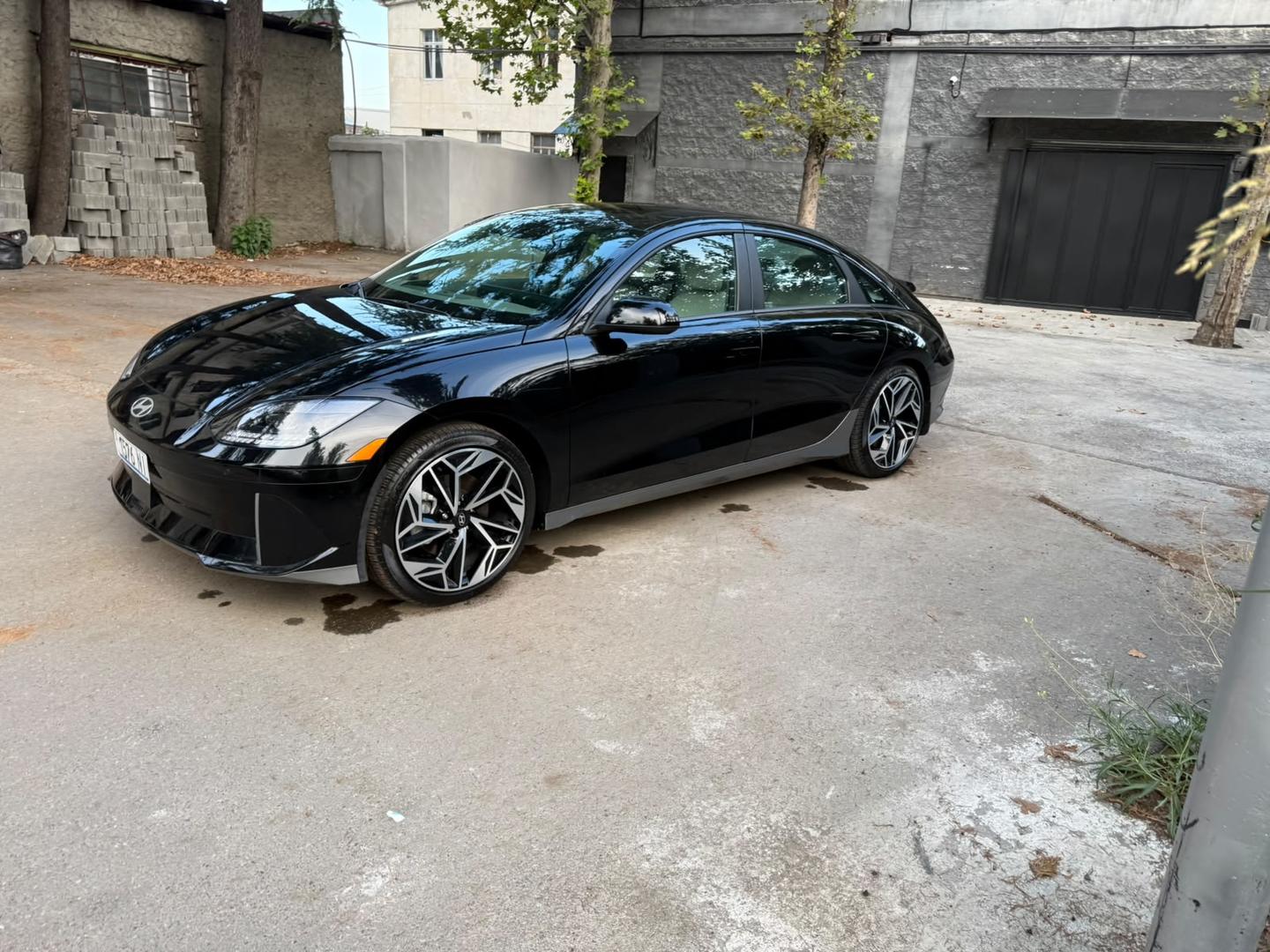 Hyundai Ioniq