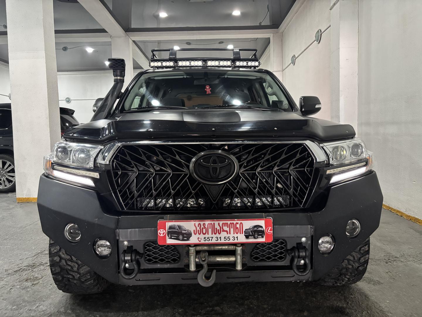 Toyota Land Cruiser 200
