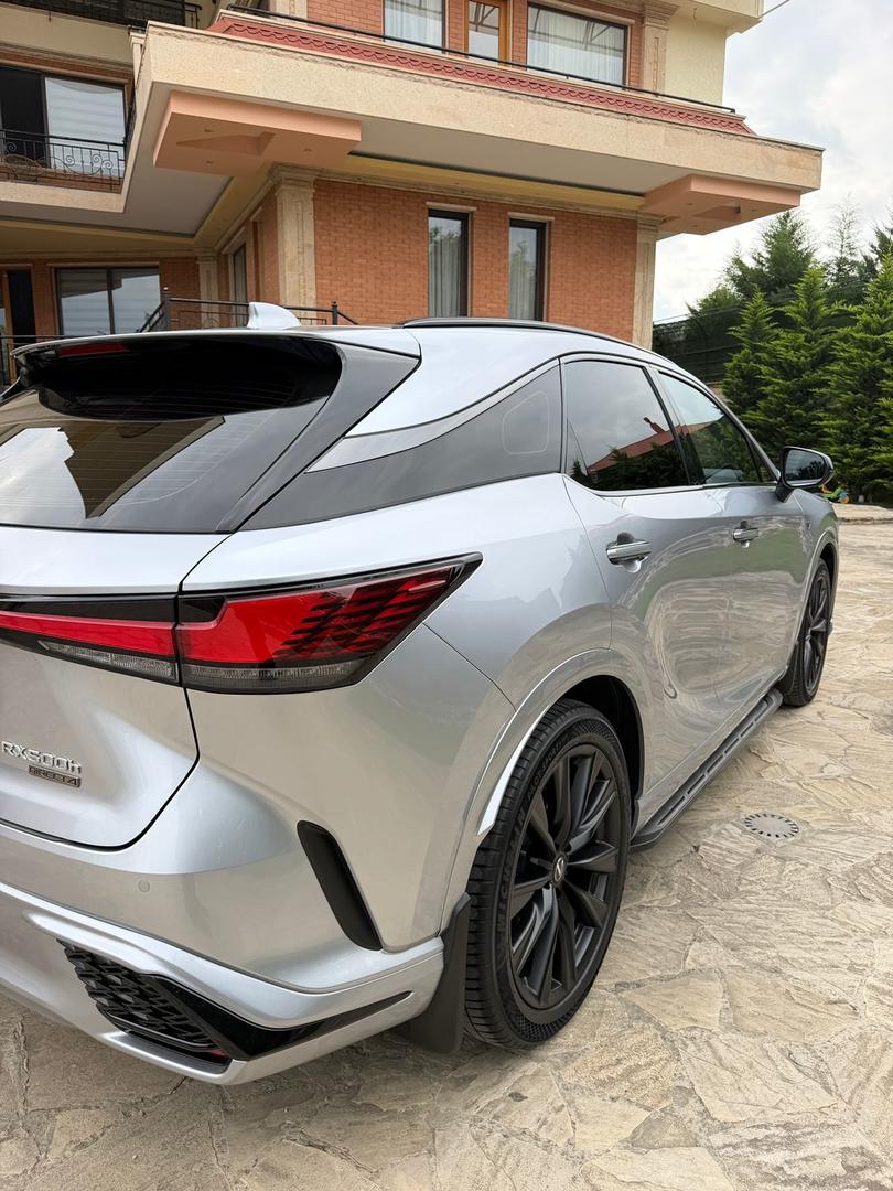 Lexus RX 500 2023 — photo 2