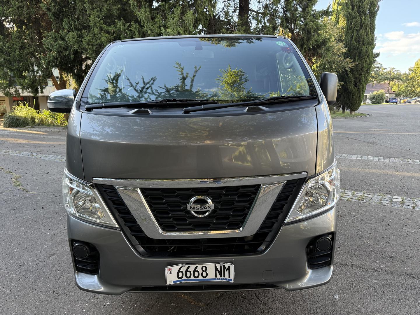Nissan Caravan 2019 — photo 2