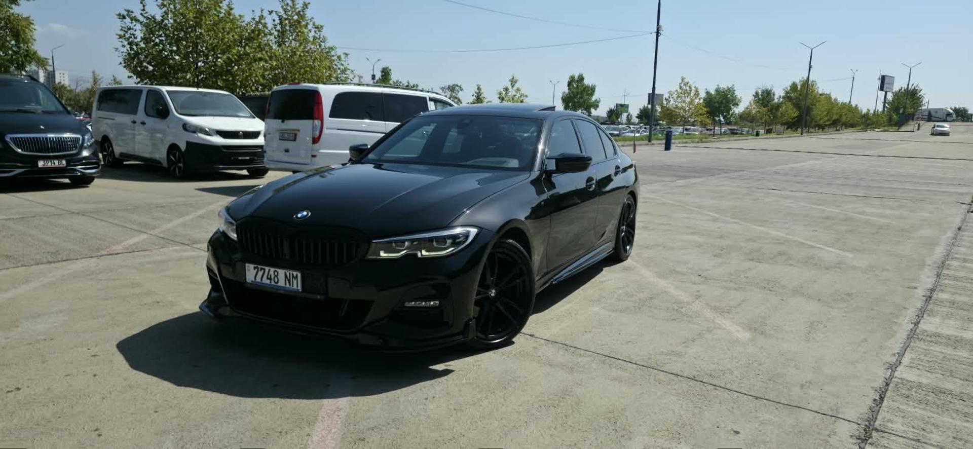 BMW 330 2020 — photo 2