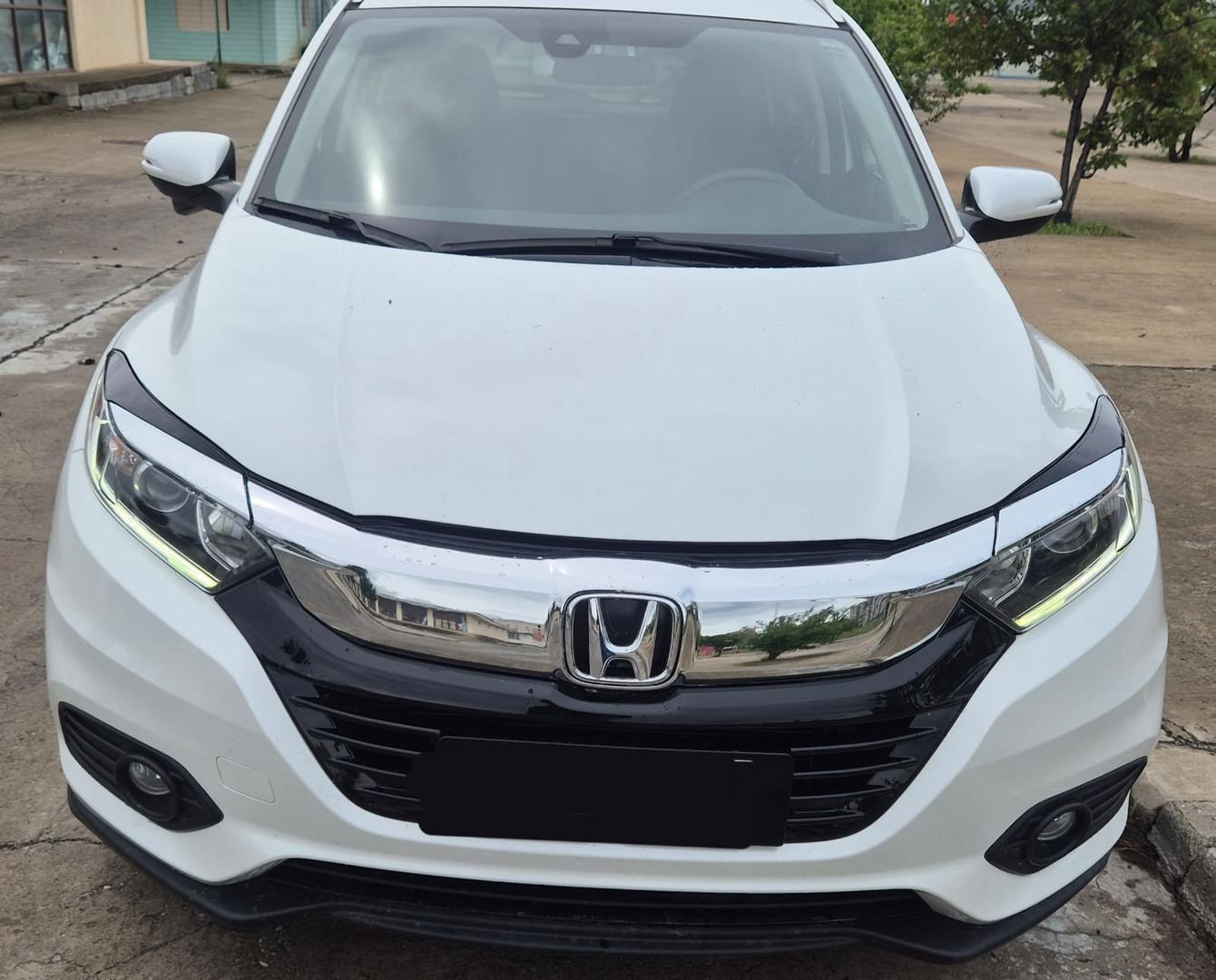 Honda HR-V 2022 — photo 2