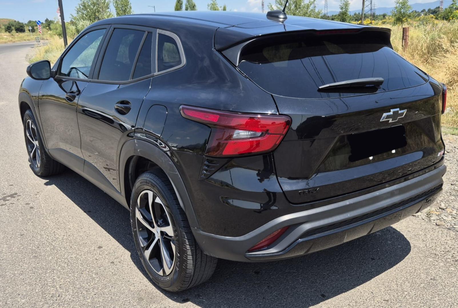Chevrolet Trailblazer 2023 — photo 2