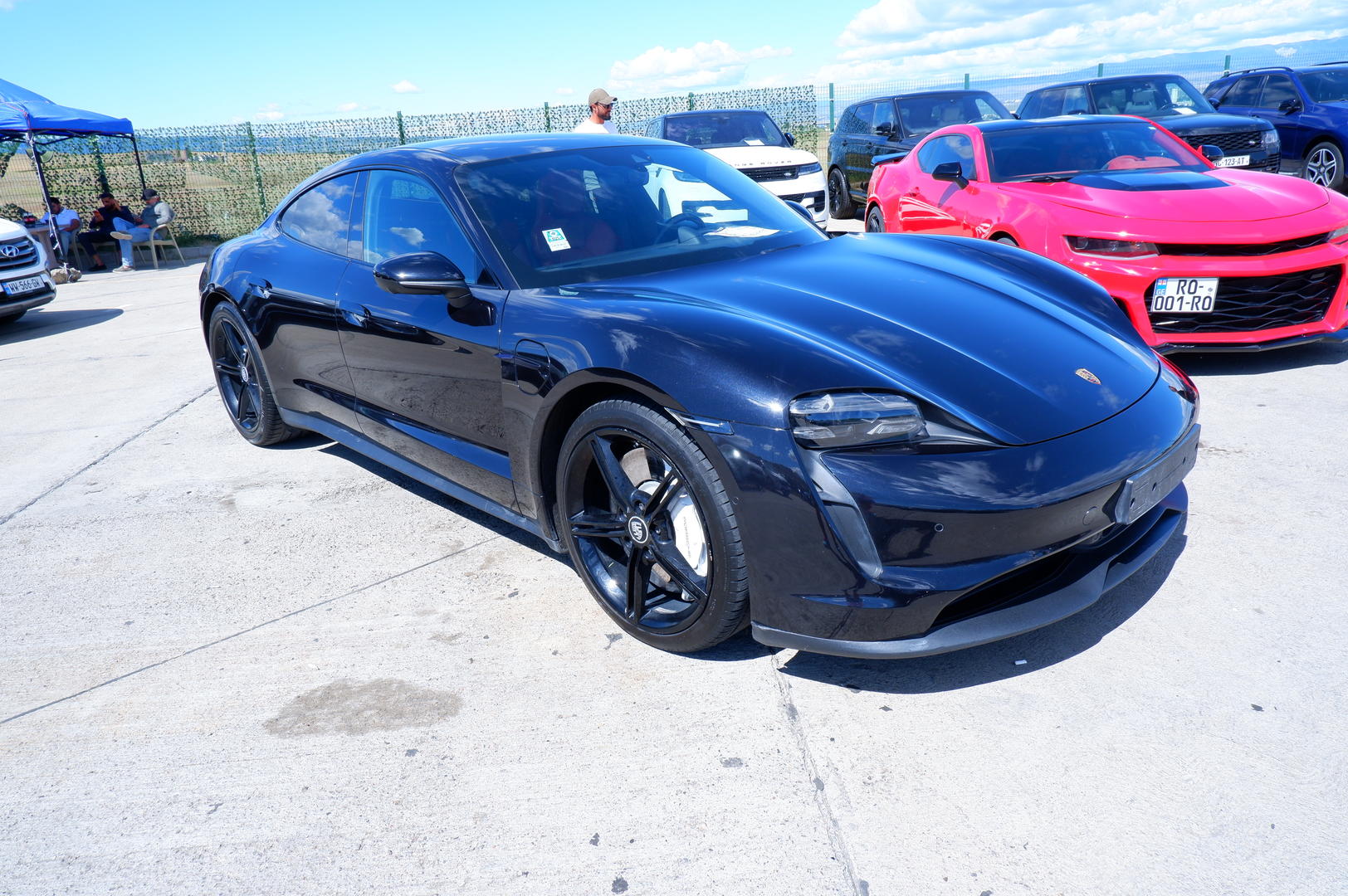 Porsche Taycan 2020 — photo 2