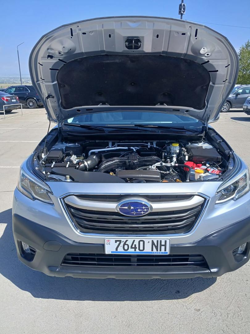Subaru Outback 2021 — photo 2