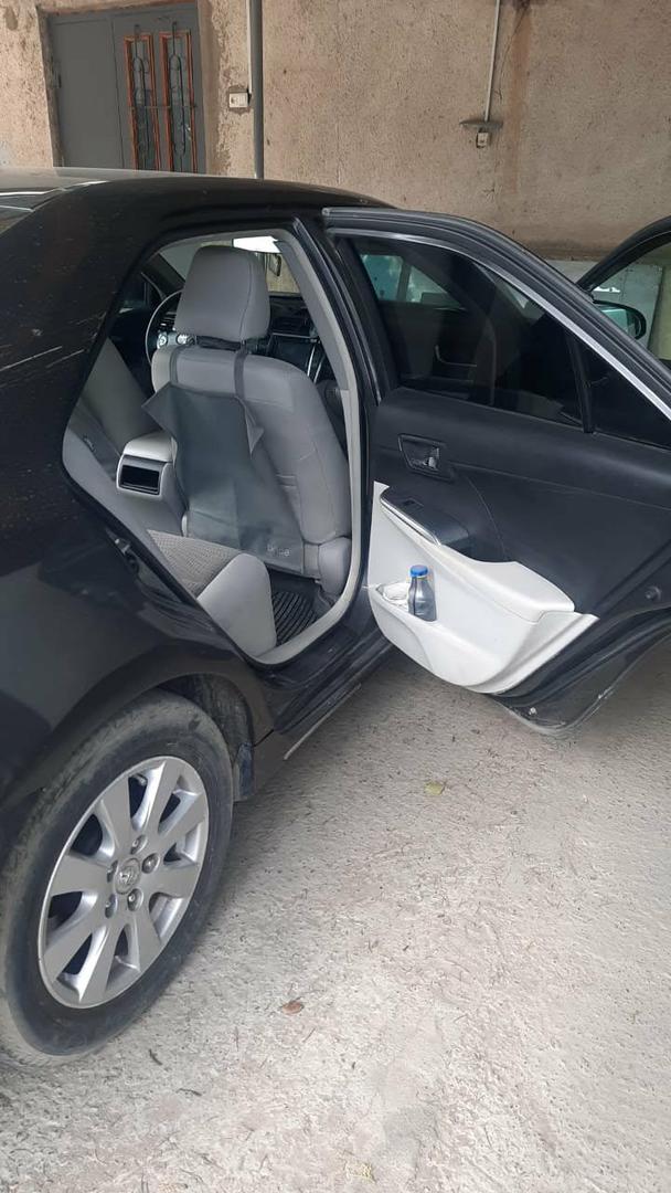 Toyota Camry 2013 — photo 2