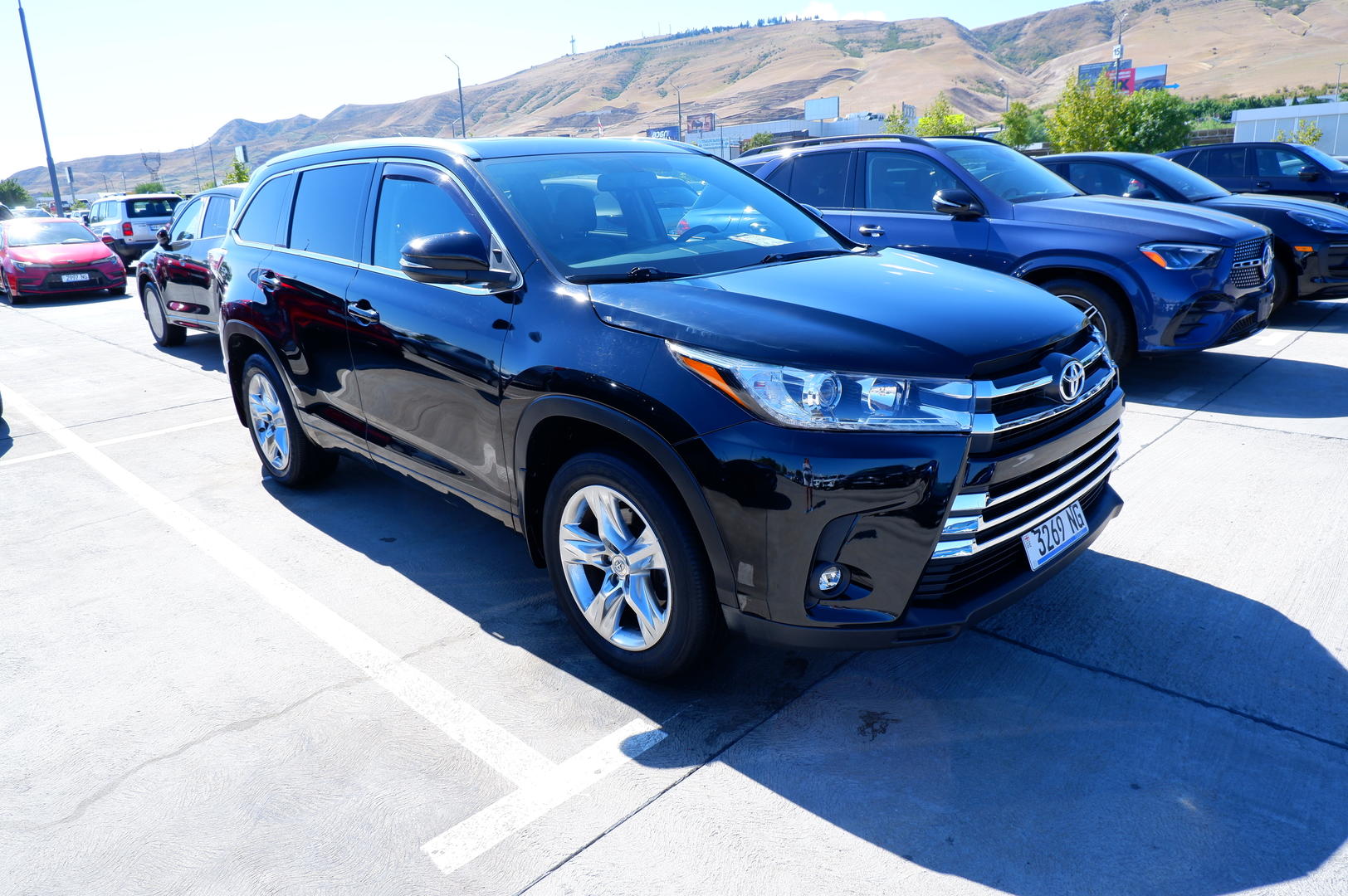 Toyota Highlander 2015 — photo 2
