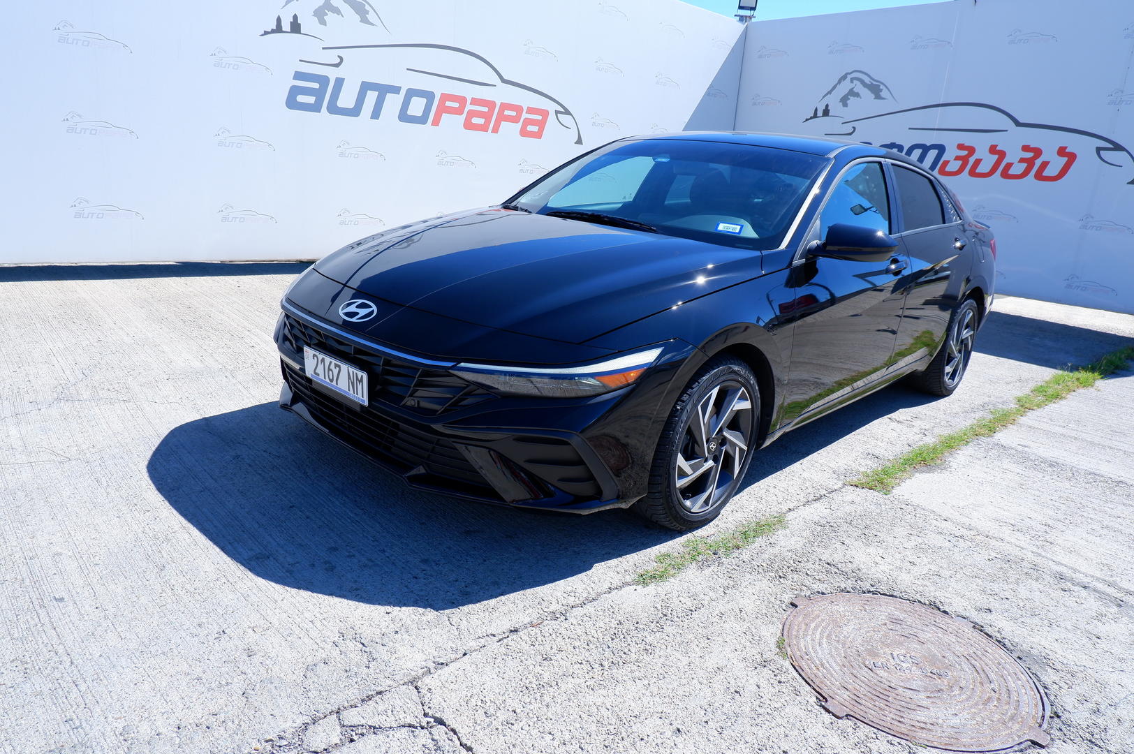 Hyundai Elantra 2025 — photo 2