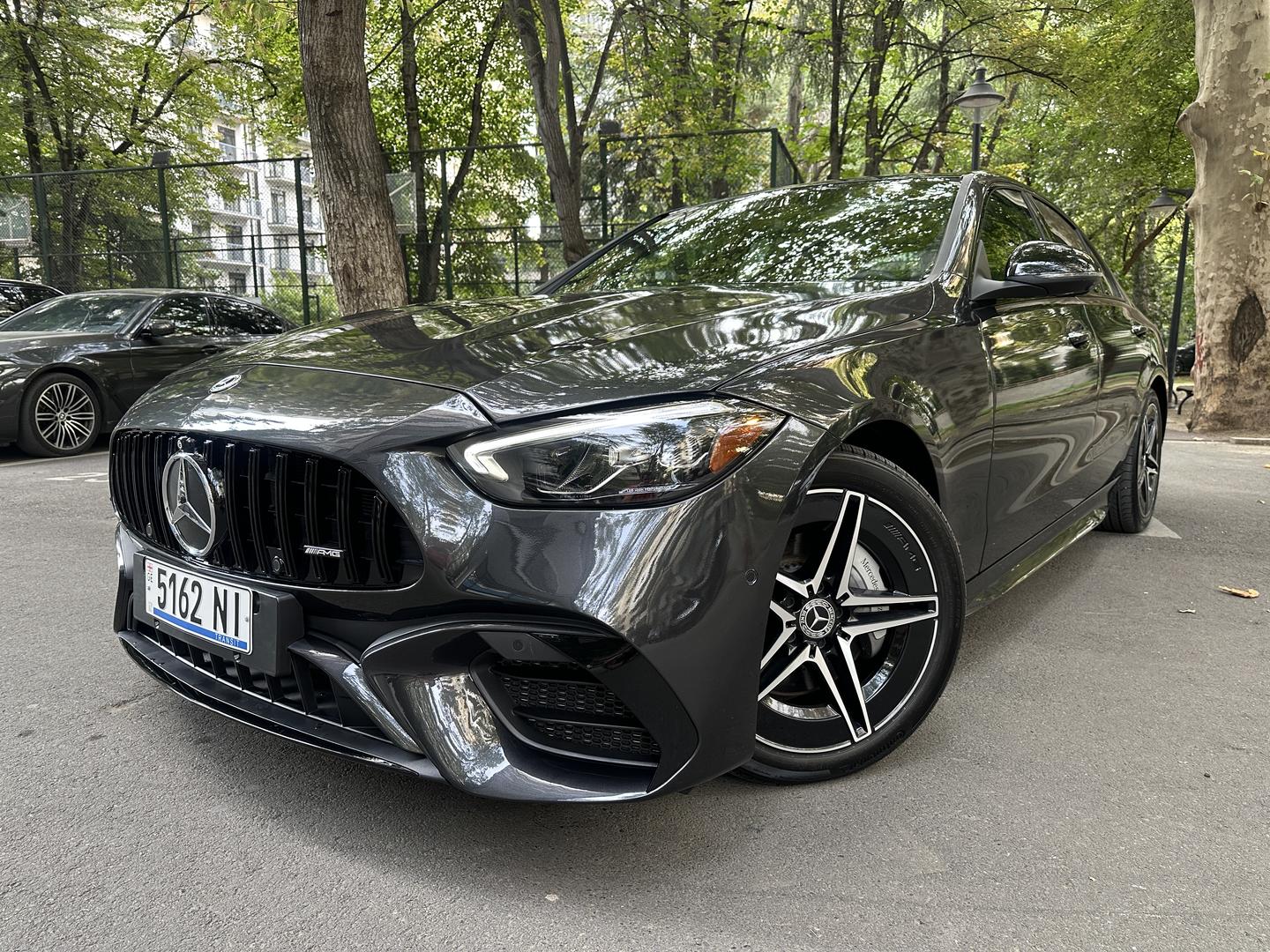 Mercedes-Benz C 300 2023 — photo 2