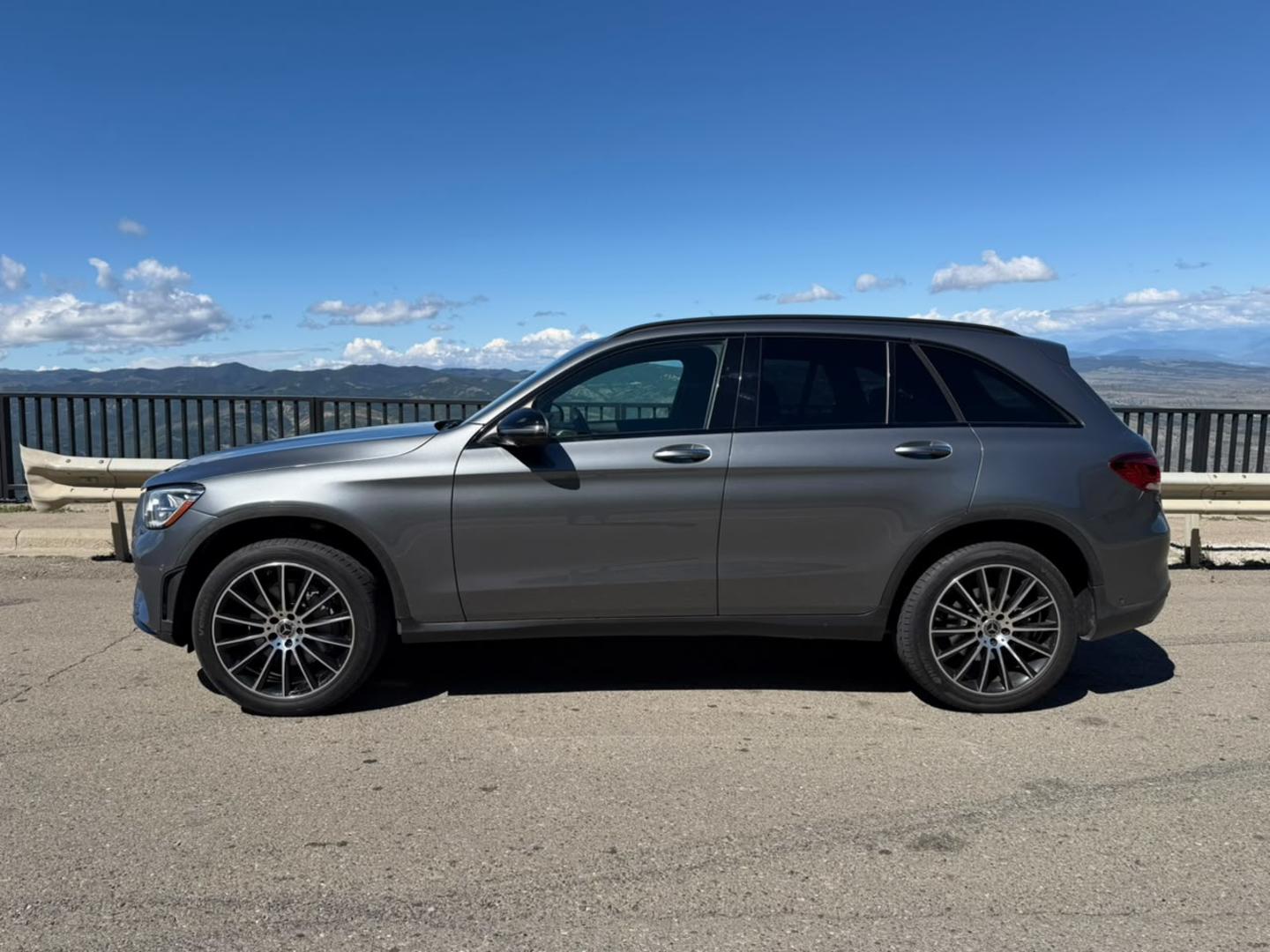 Mercedes-Benz GLC 300 2020 — photo 2