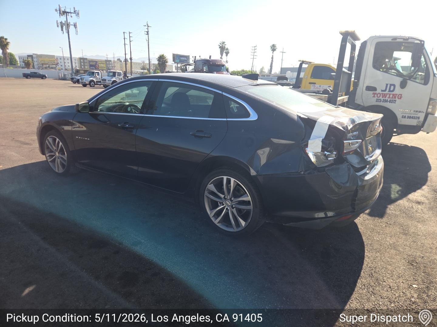 Chevrolet Malibu 2023 — photo 2