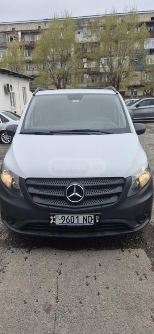 Mercedes-Benz Vito