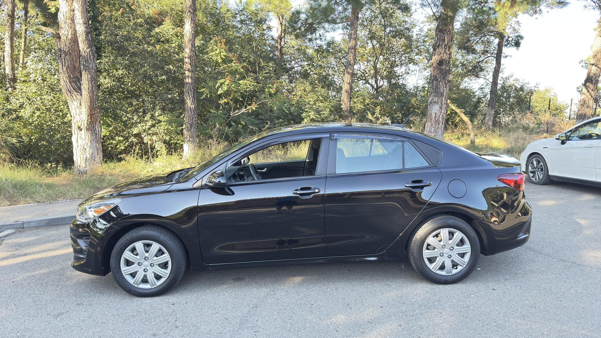 Kia Rio 2022 — photo 2