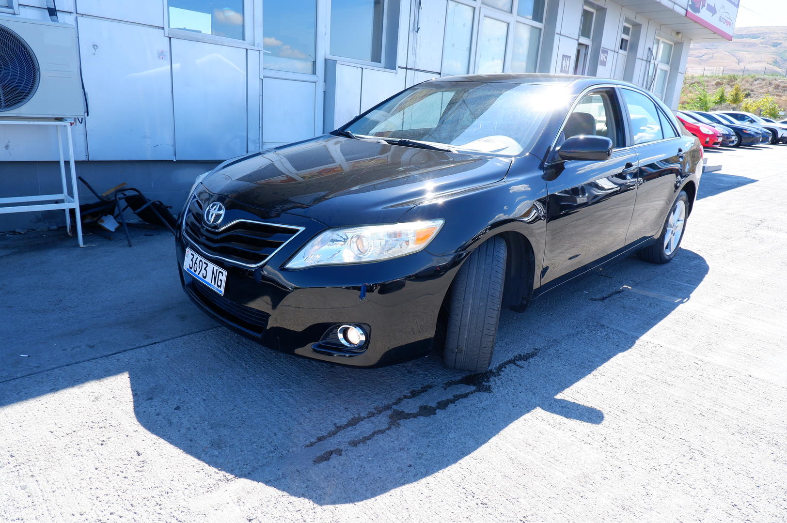 Toyota Camry 2011 — photo 2