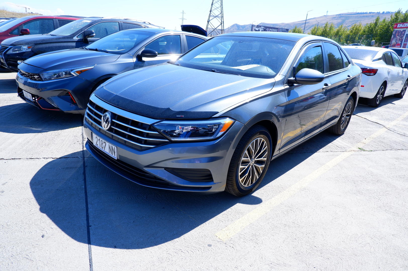 Volkswagen Jetta 2020 — photo 2