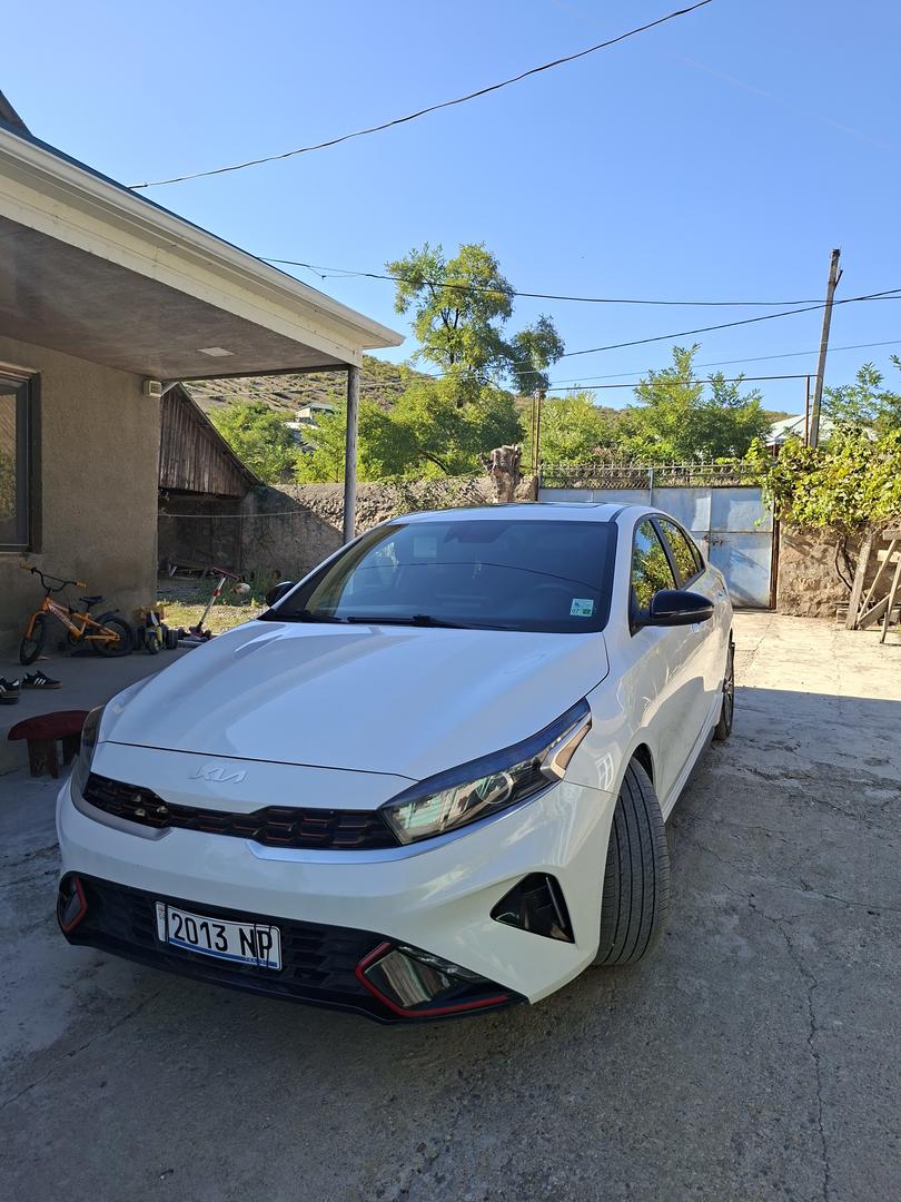 Kia Forte 2023 — photo 2