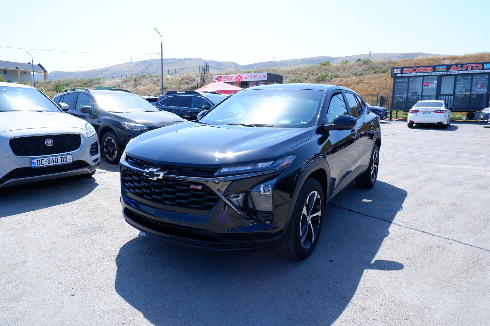 Chevrolet Trax 2022 — photo 2
