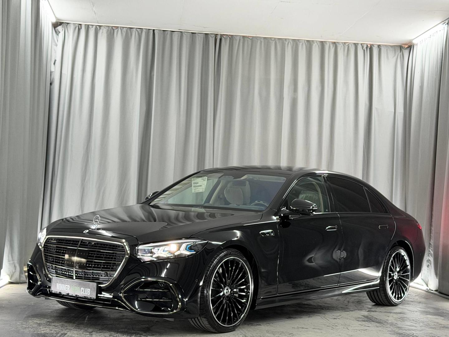Mercedes-Benz S 500