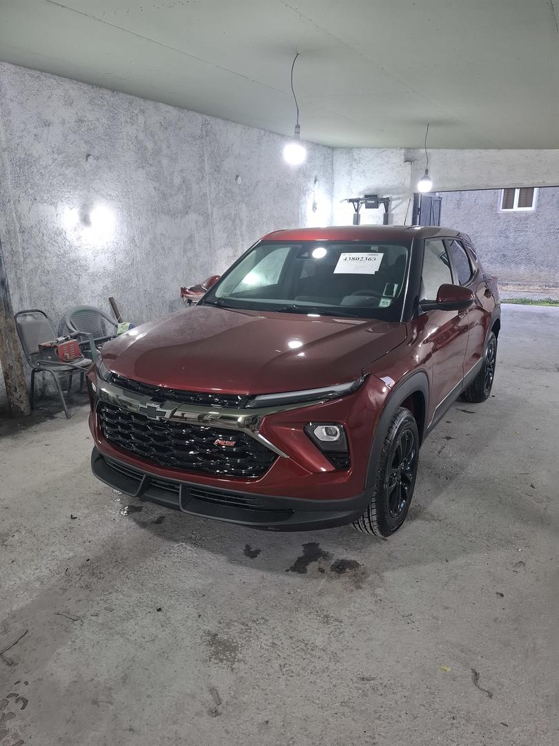 Chevrolet Trailblazer 2023 — photo 2