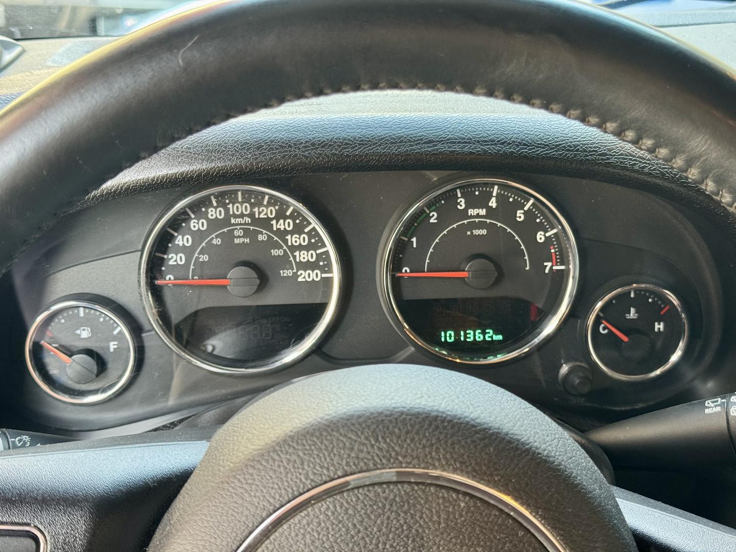 Jeep Wrangler 2015 — photo 2